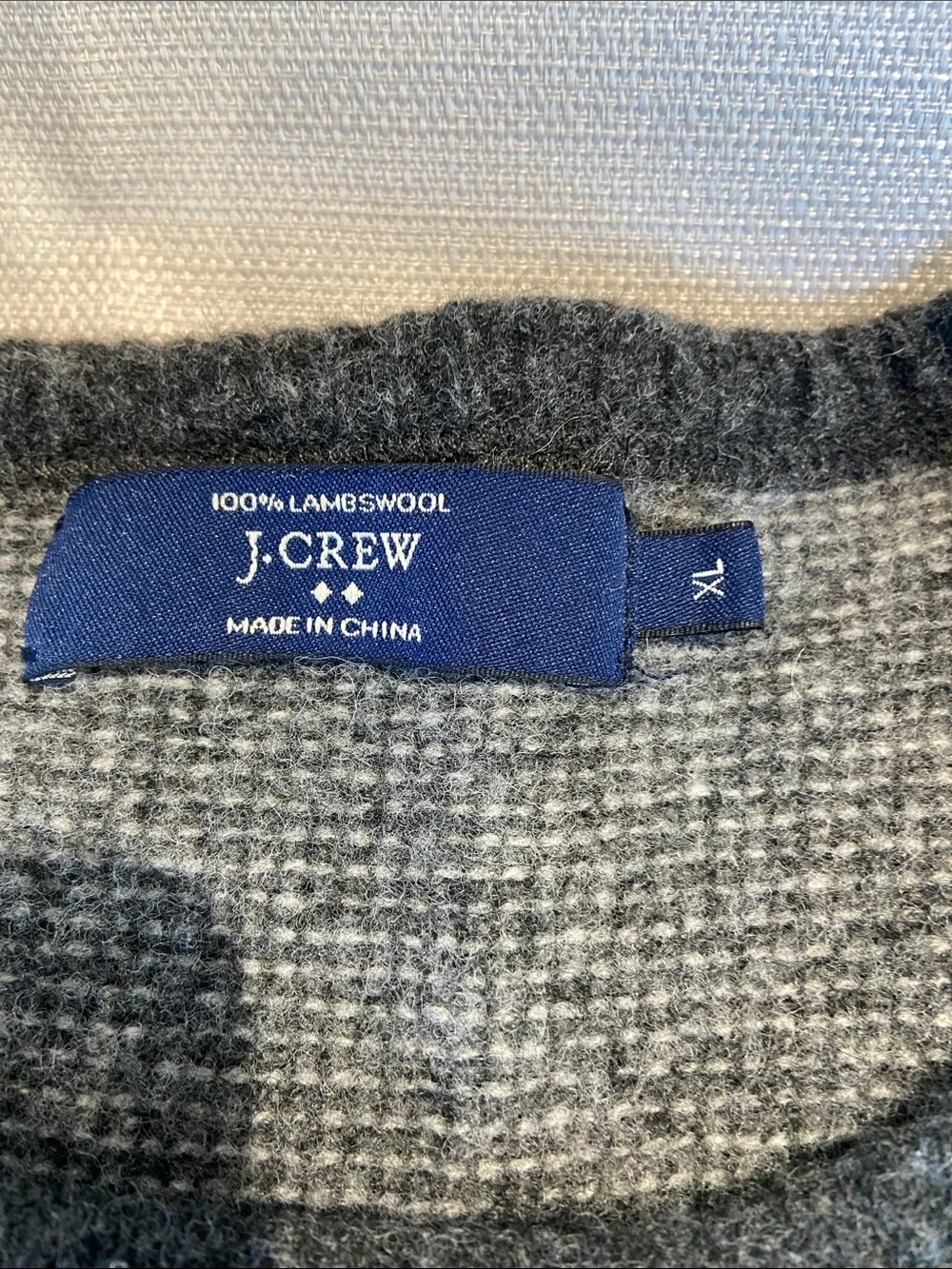 J. Crew Men’s Gray 100% Wool Sweater with Dark Trim. Size XL